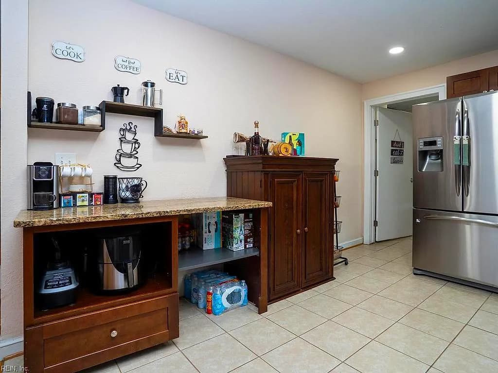 3805 S Cape Henry AVE, NORFOLK VA 23502 thumb 8