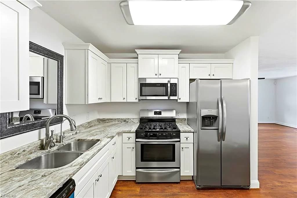 706 Randolph RD, NEWPORT NEWS VA 23605 thumb 12