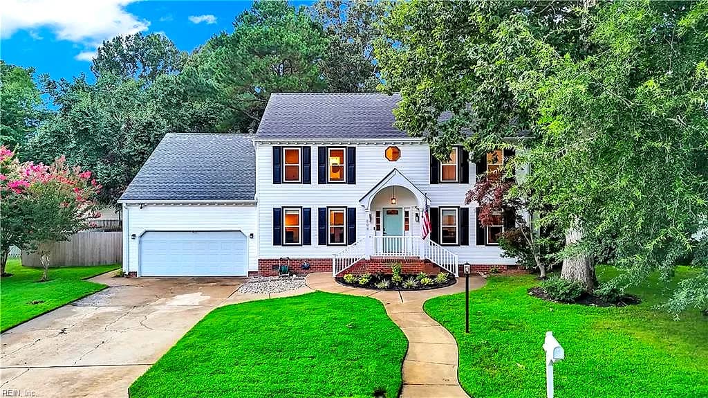 604 Glasgow ST, CHESAPEAKE VA 23322 - Photo 2