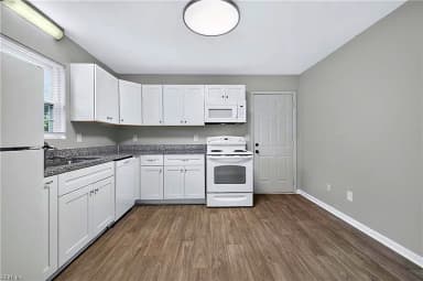 322 S Curry ST, HAMPTON VA 23663 thumb 9