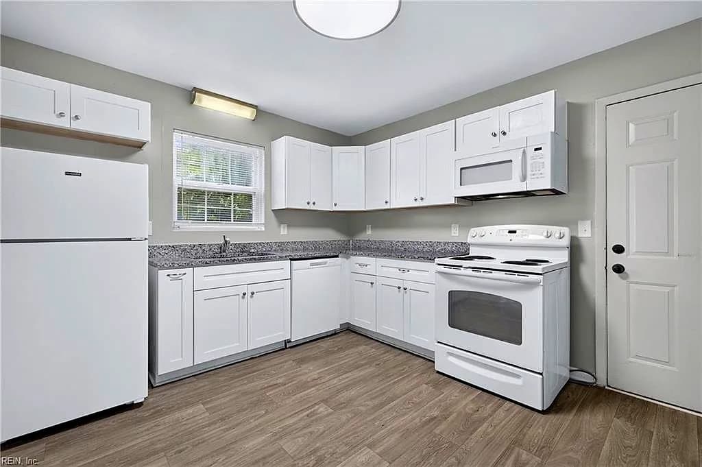 322 S Curry ST, HAMPTON VA 23663 thumb 10