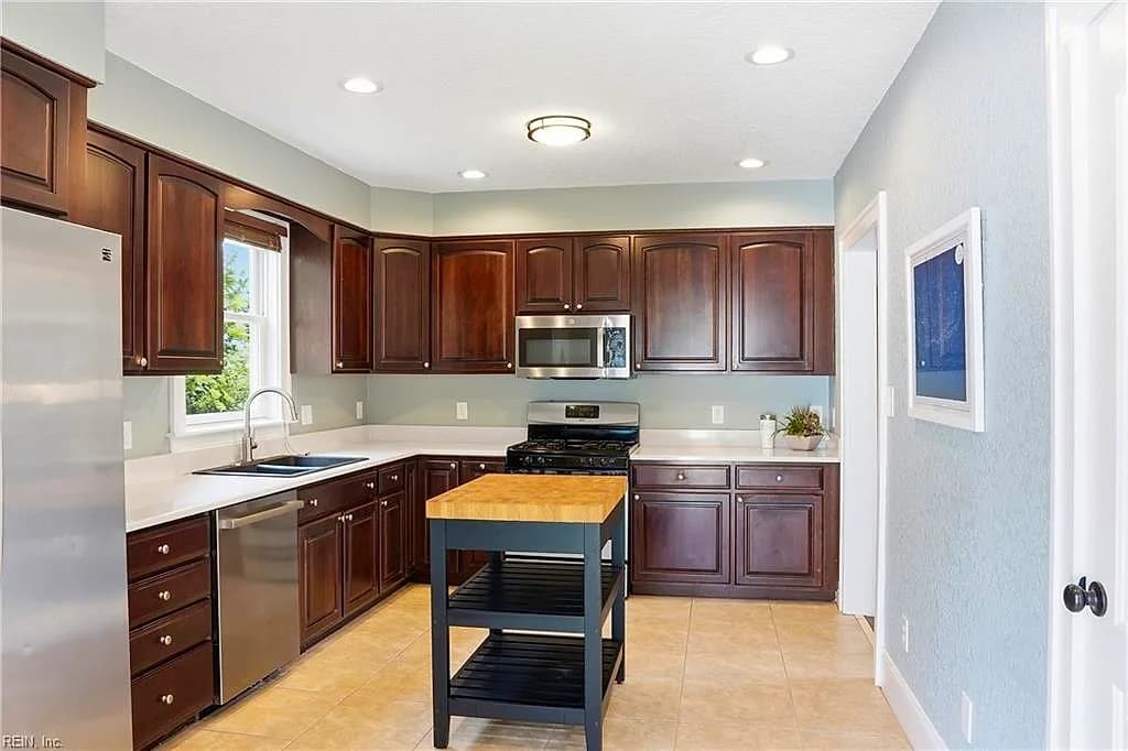 178 W Leicester AVE, NORFOLK VA 23503 thumb 12