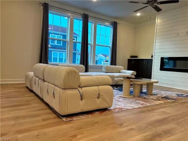 1055 Butte LN, CHESAPEAKE VA 23320 thumb 4