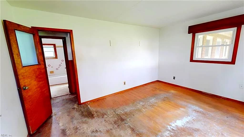 5856 Godwin BLVD, SUFFOLK VA 23432 - Photo 5
