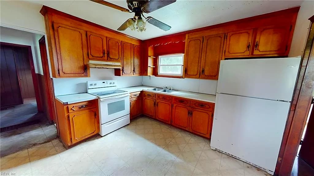 5856 Godwin BLVD, SUFFOLK VA 23432 thumb 10