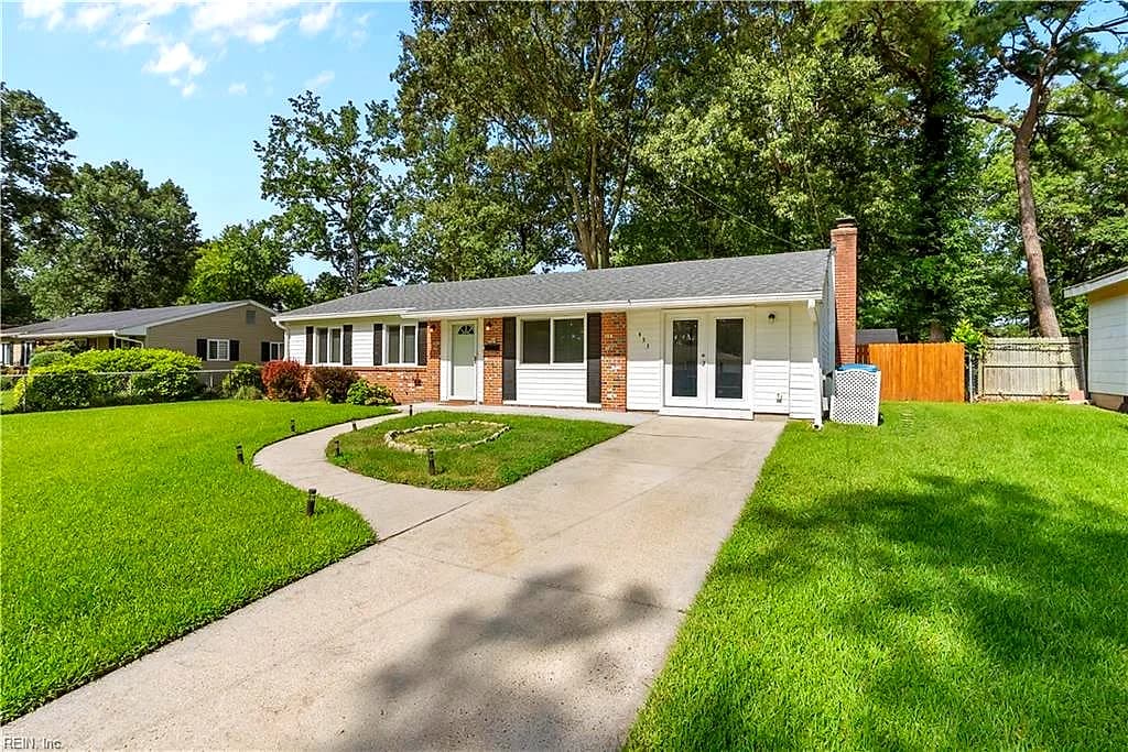 453 Turf DR, VIRGINIA BEACH VA 23452 - Photo 2