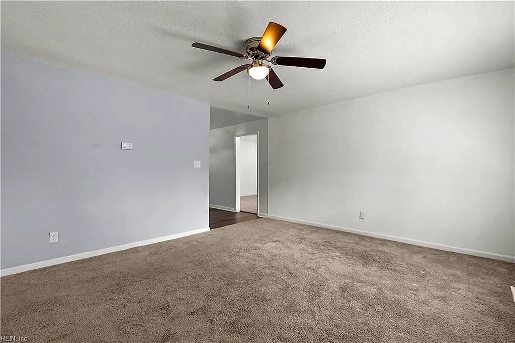 453 Turf DR, VIRGINIA BEACH VA 23452 - Photo 5