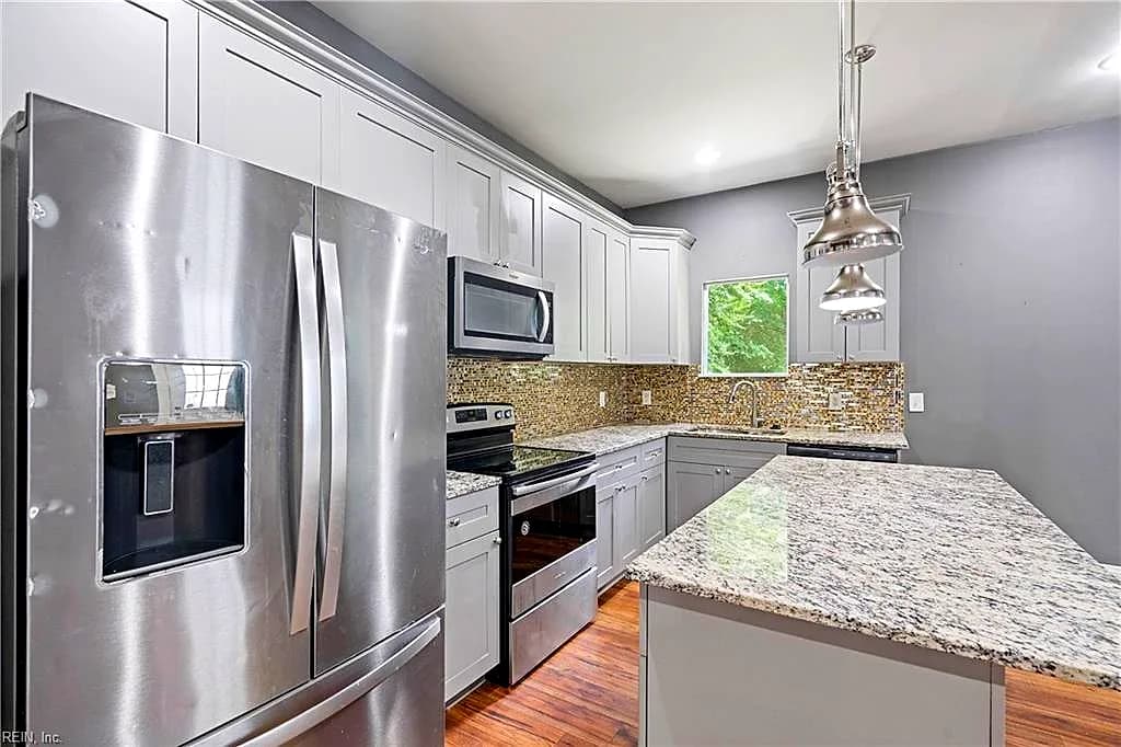 1421 Chesapeake AVE, CHESAPEAKE VA 23324 thumb 9