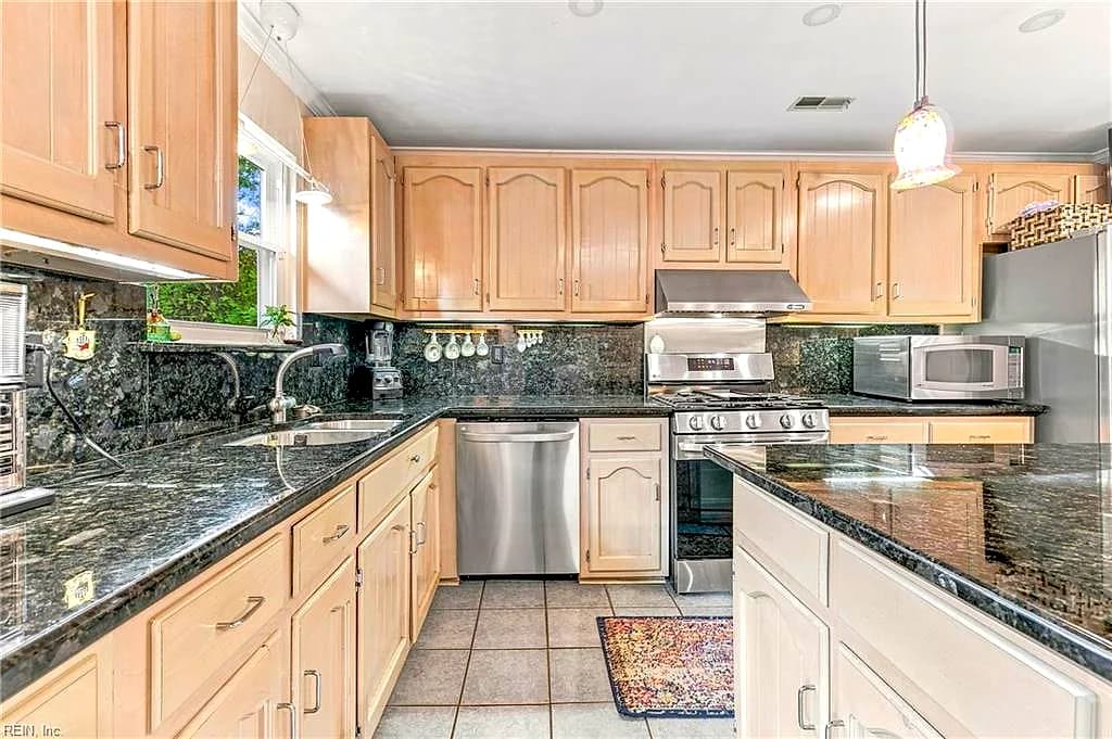 2272 Tanglewood TRL, VIRGINIA BEACH VA 23454 thumb 11