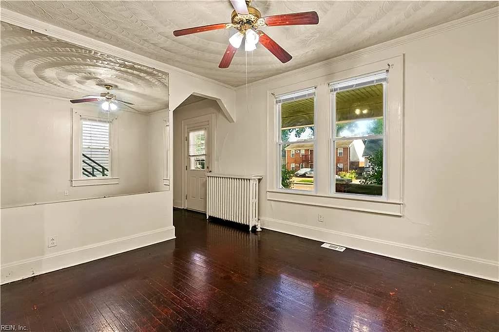 717 W 35th ST, NORFOLK VA 23508 - Photo 3
