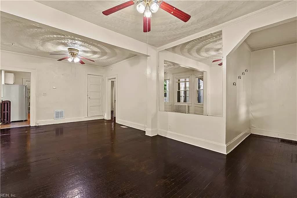 717 W 35th ST, NORFOLK VA 23508 - Photo 5