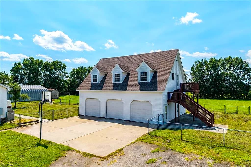 832 Puddin Ridge RD, MOYOCK NC 27958 - Photo 3