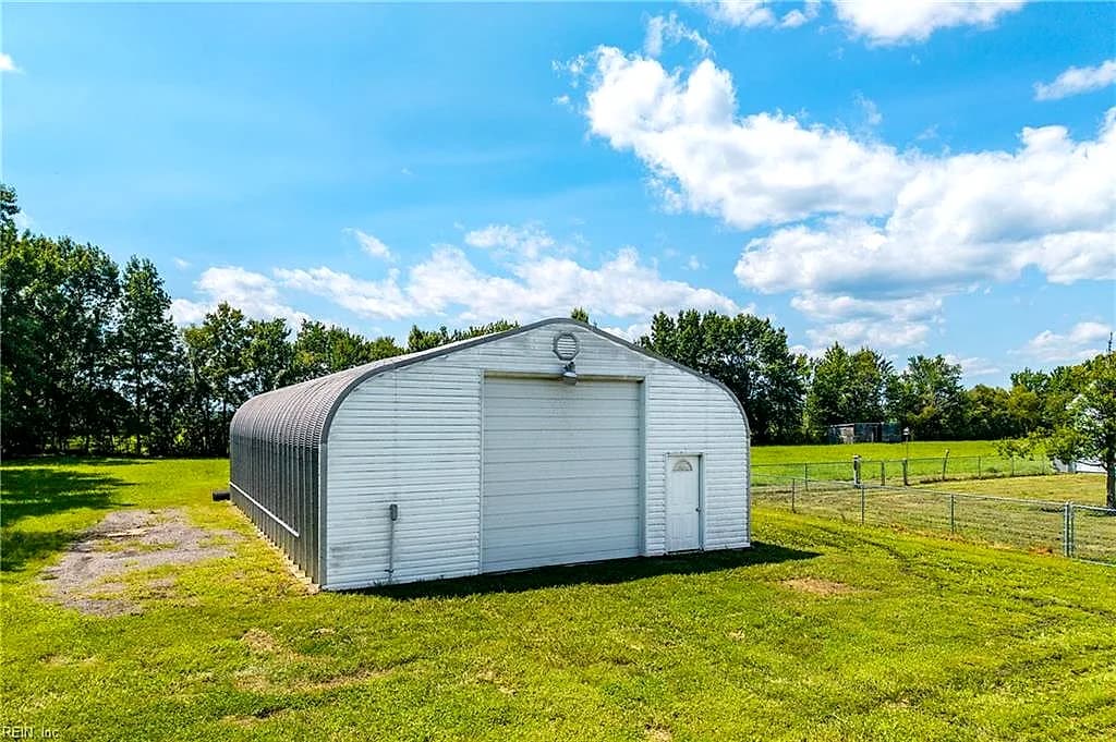 832 Puddin Ridge RD, MOYOCK NC 27958 - Photo 4