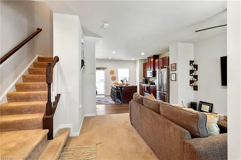 128 Capeside CT #14B, WILLIAMSBURG VA 23188 - Photo 5