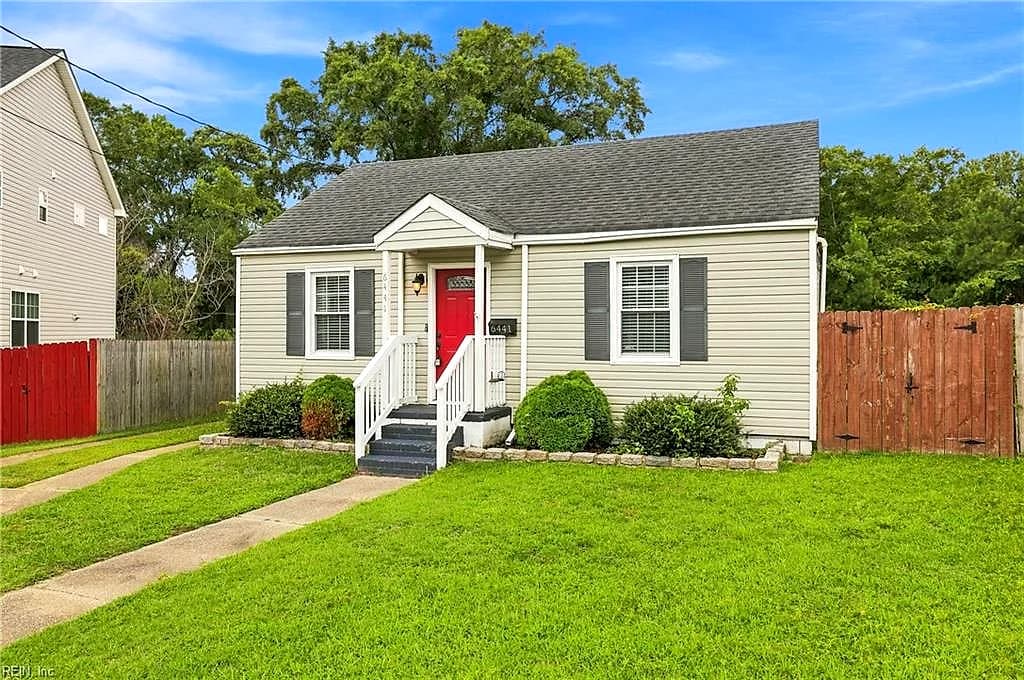 6441 Horton CIR, NORFOLK VA 23513 - Photo 3