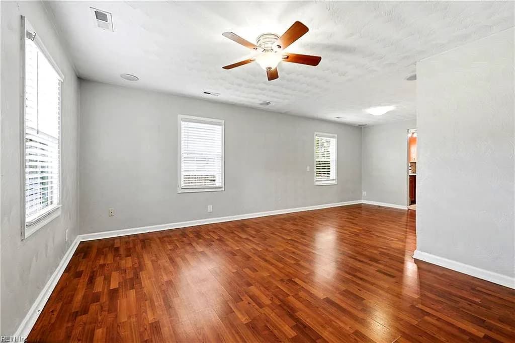 6441 Horton CIR, NORFOLK VA 23513 thumb 7