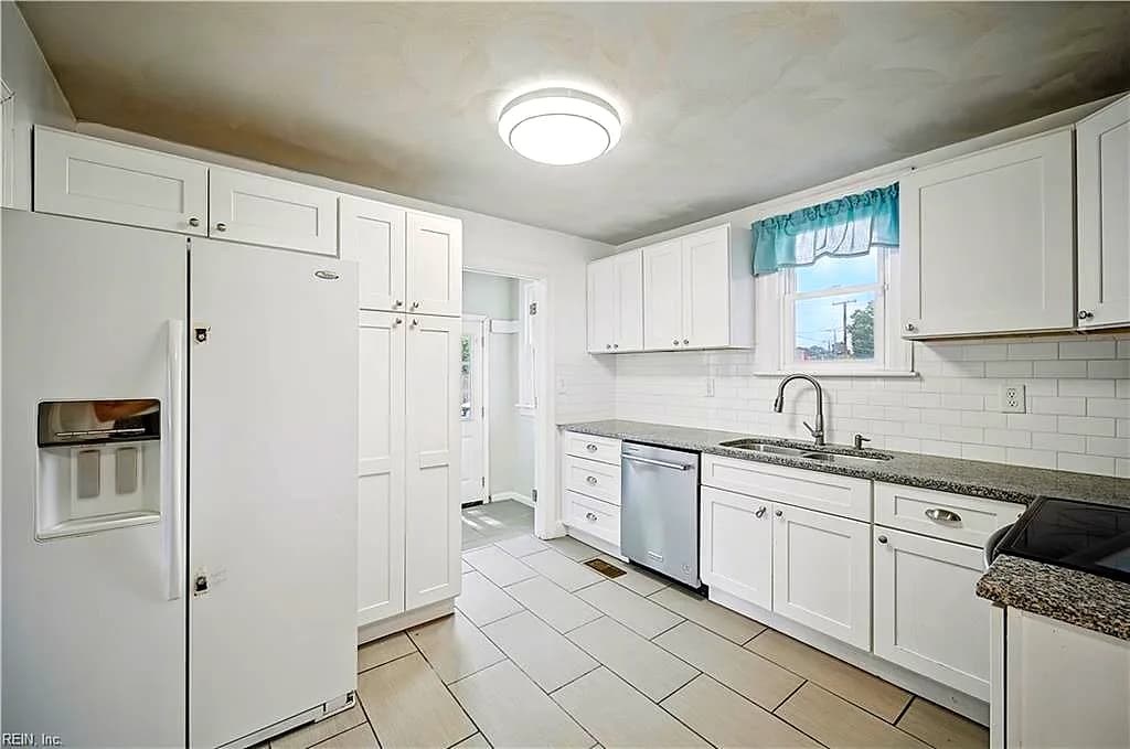 2701 Bainbridge BLVD, CHESAPEAKE VA 23324 thumb 11