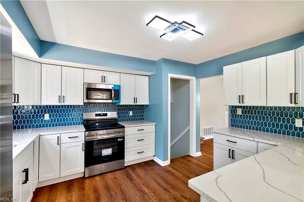825 Weymouth TER, HAMPTON VA 23666 - Photo 4
