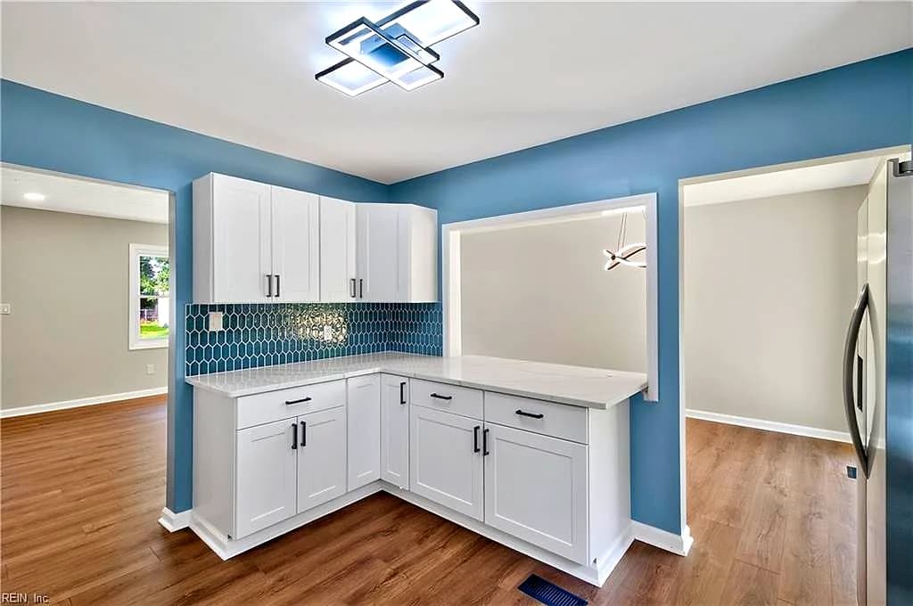 825 Weymouth TER, HAMPTON VA 23666 - Photo 5