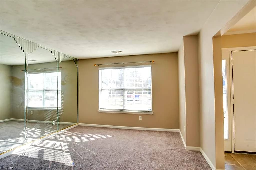 2105 King ST, SUFFOLK VA 23434 - Photo 4