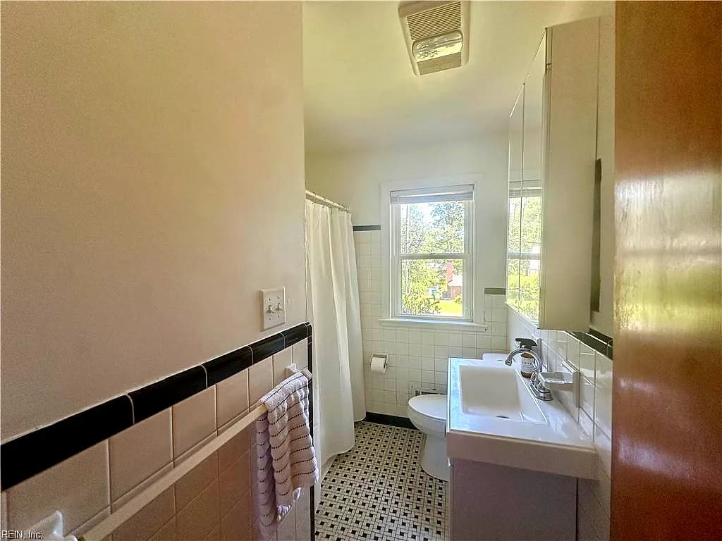 6513 Hagueman DR, RICHMOND VA 23225 thumb 9