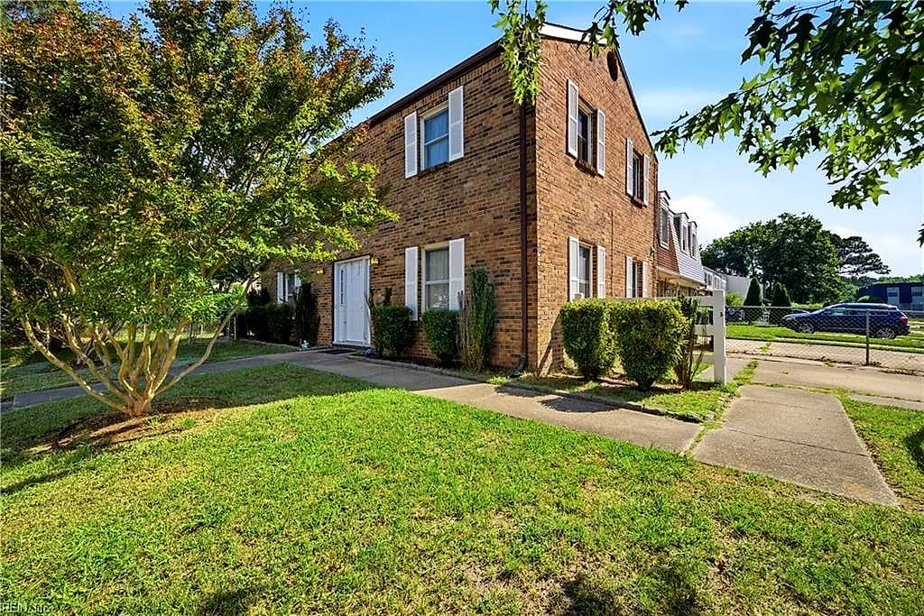 5622 Fanshaw CT, VIRGINIA BEACH VA 23462 - Photo 2