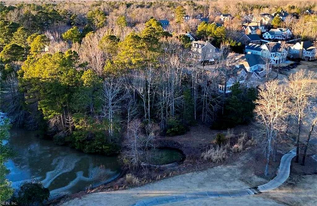 172 Killarney CT, WILLIAMSBURG VA 23188 - Photo 4