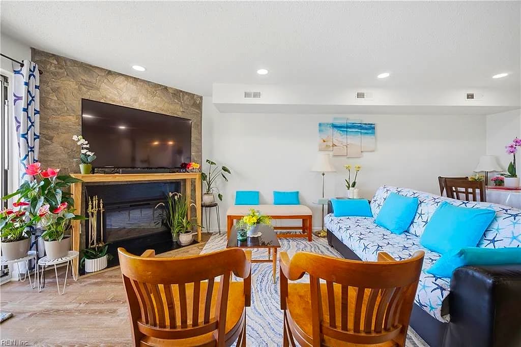 810 E Ocean View AVE #107, NORFOLK VA 23503 thumb 7