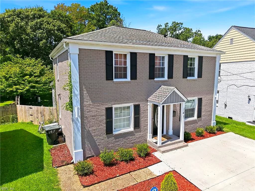 147 Armstrong DR, HAMPTON VA 23666 - Photo 3
