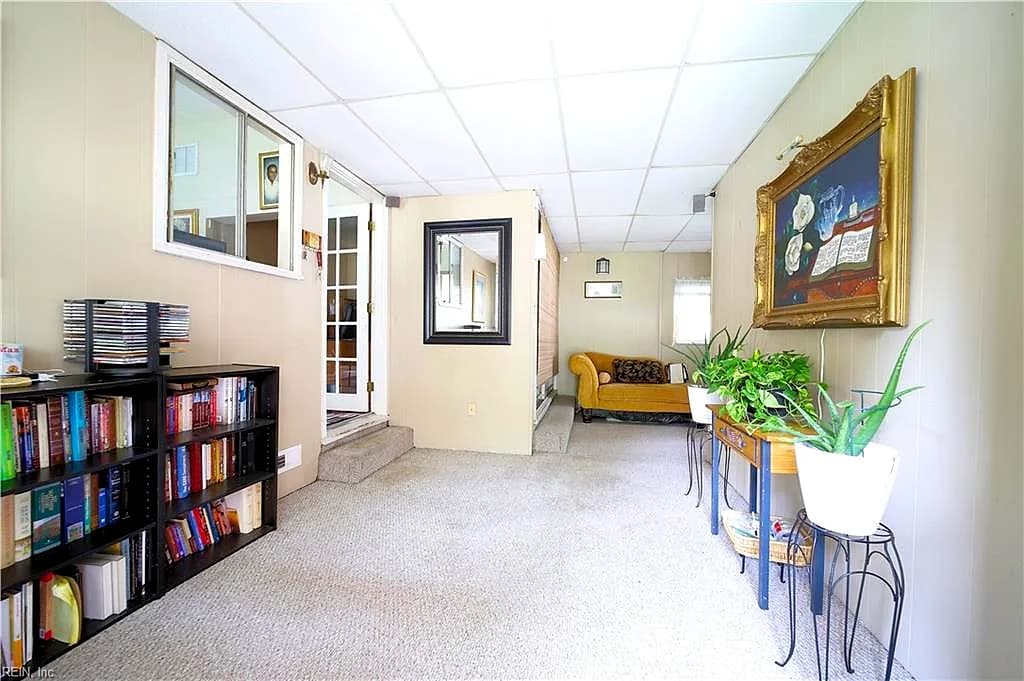 5446 Sandpiper LN, NORFOLK VA 23502 - Photo 4