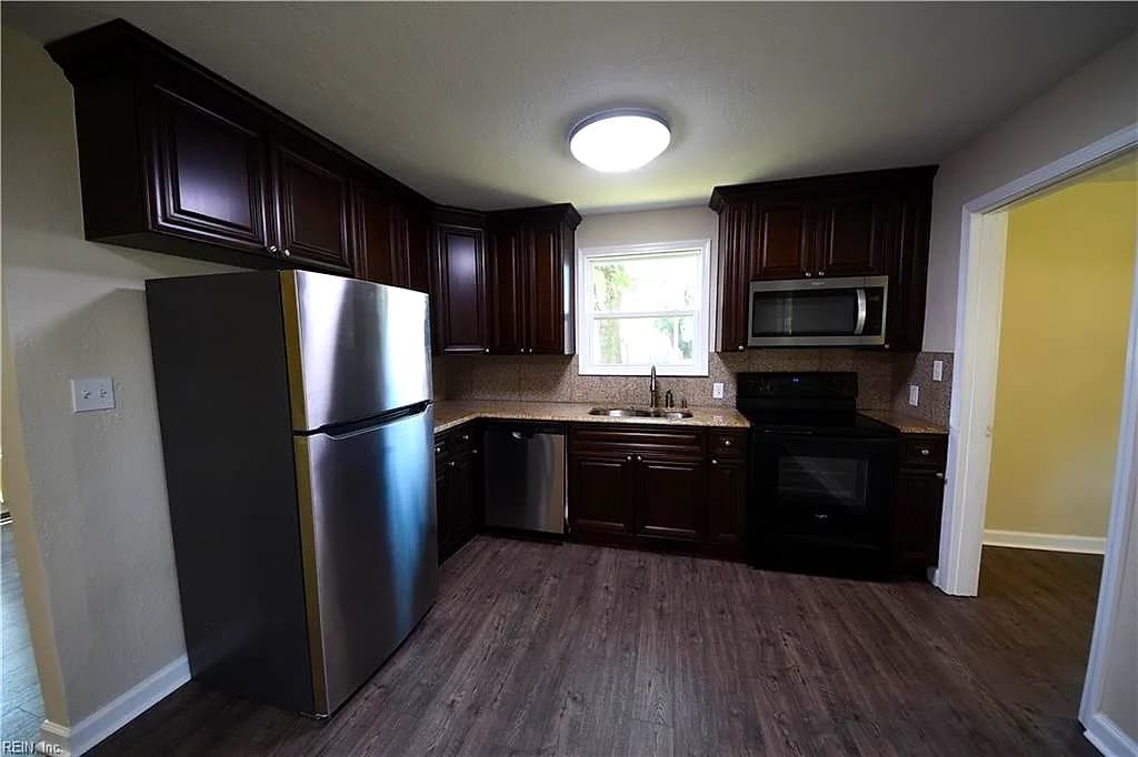 3742 Atterbury ST, NORFOLK VA 23513 thumb 10