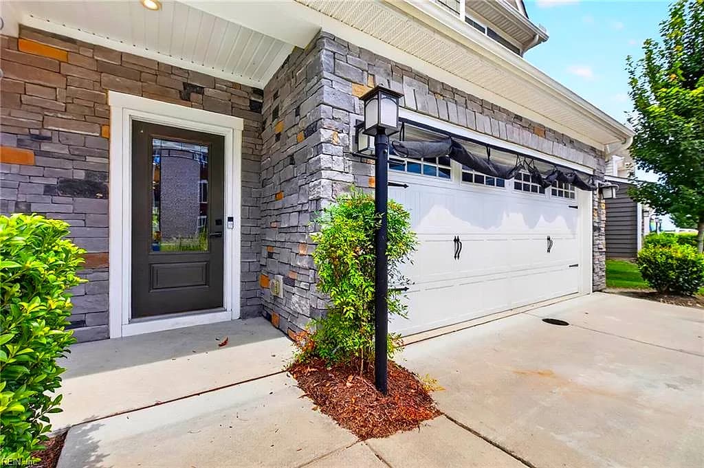 1758 Barkadeer CV, CHESAPEAKE VA 23323 - Photo 3