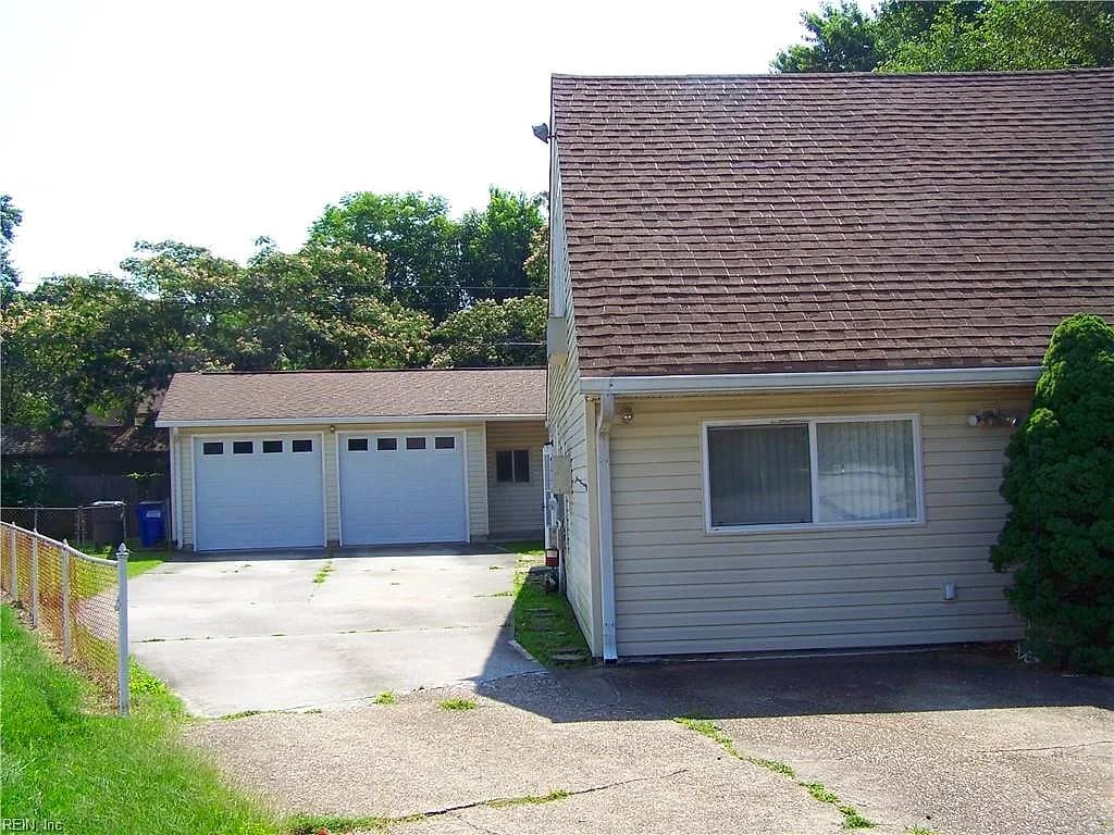 6246 Grimes AVE, NORFOLK VA 23518 - Photo 5
