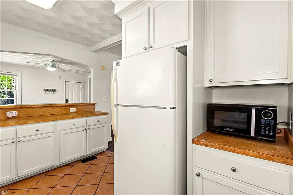 4848 Robin Hood RD, NORFOLK VA 23513 thumb 12