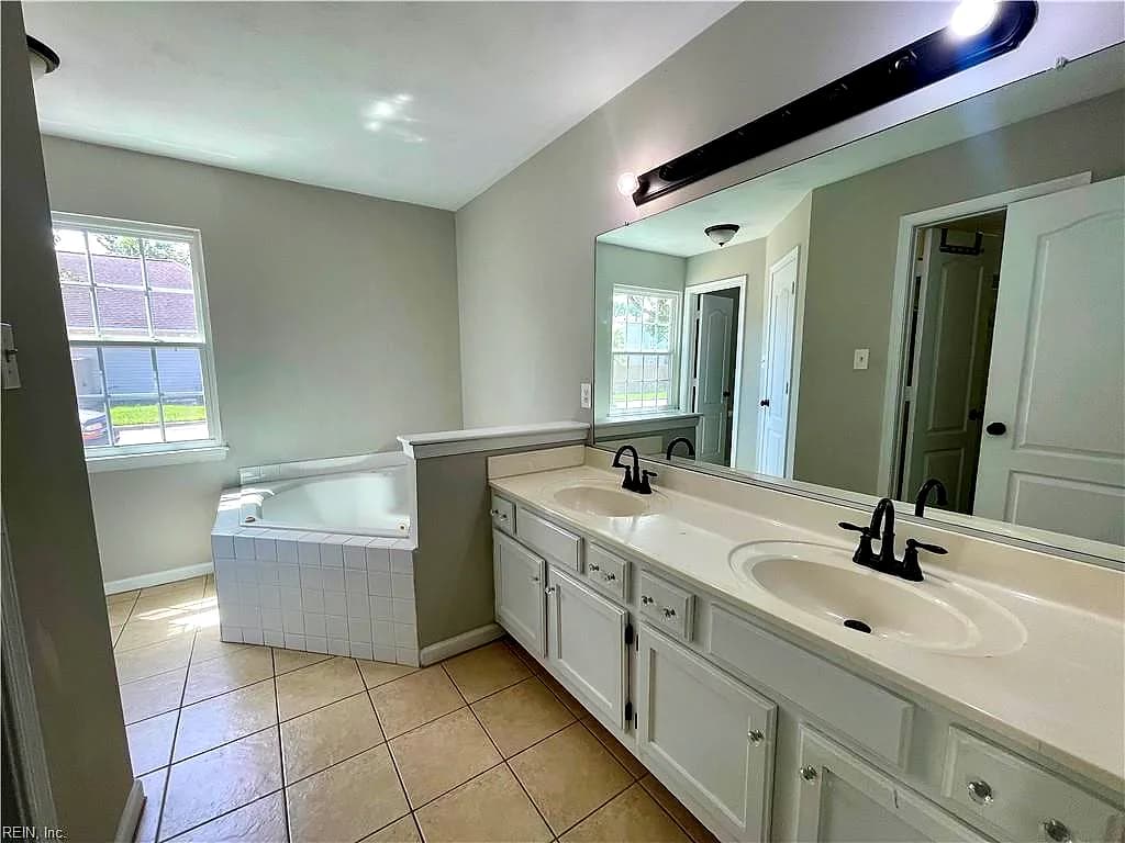 4606 Big Game WAY, CHESAPEAKE VA 23321 thumb 9