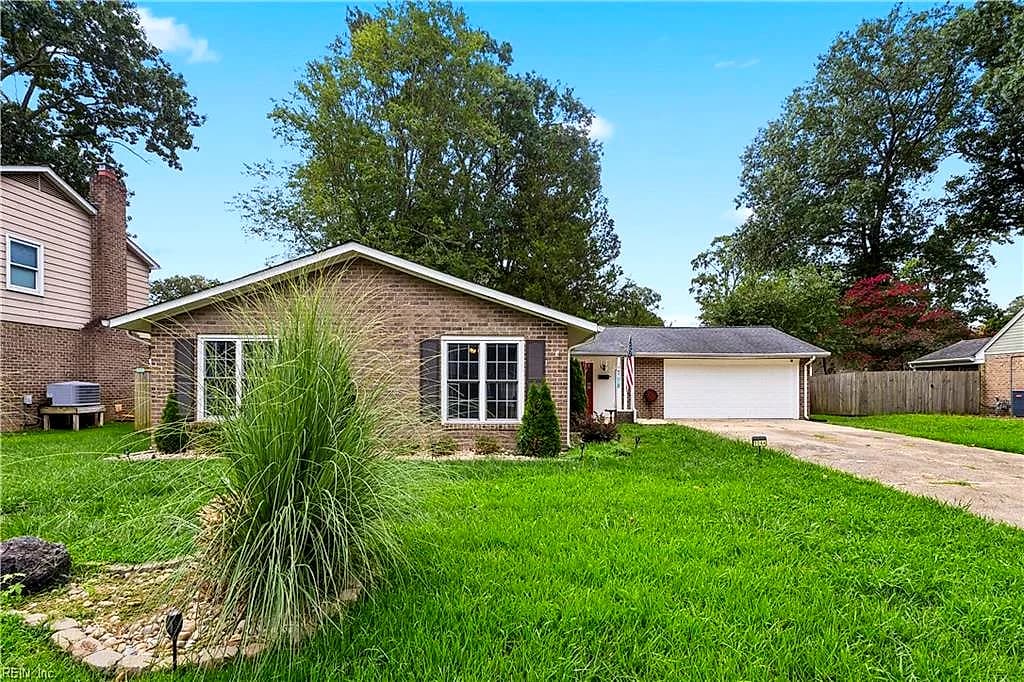 1044 Clipper DR, HAMPTON VA 23669 - Photo 3