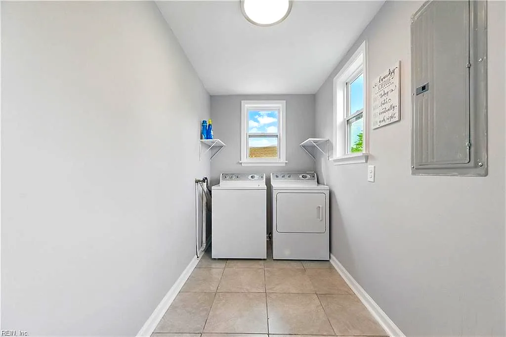 112 Findley SQ, HAMPTON VA 23666 thumb 12
