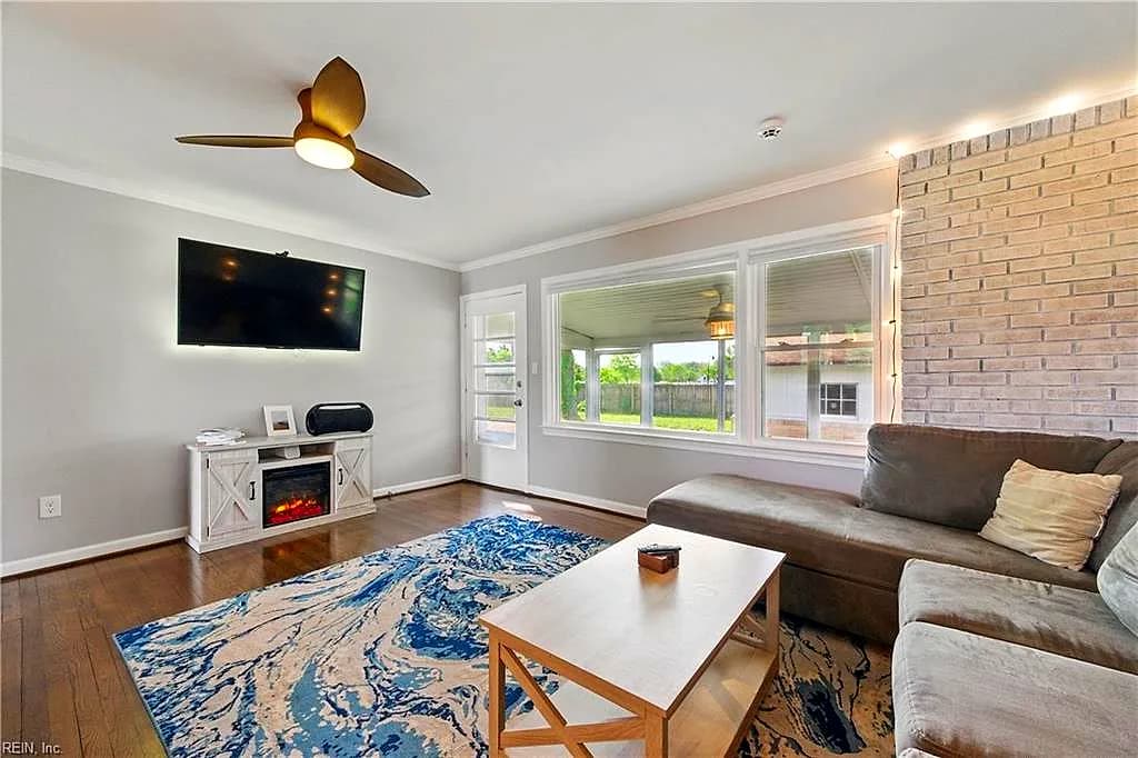 112 Findley SQ, HAMPTON VA 23666 thumb 7