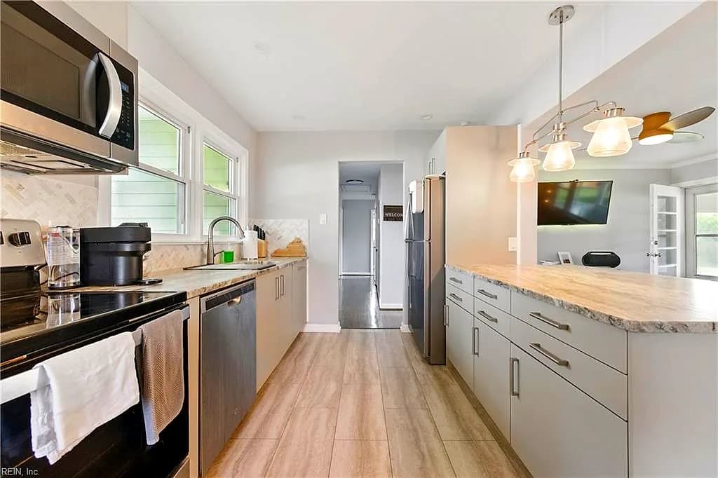 112 Findley SQ, HAMPTON VA 23666 thumb 10
