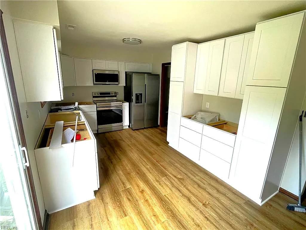 3508 Radford CIR, CHESAPEAKE VA 23321 thumb 6