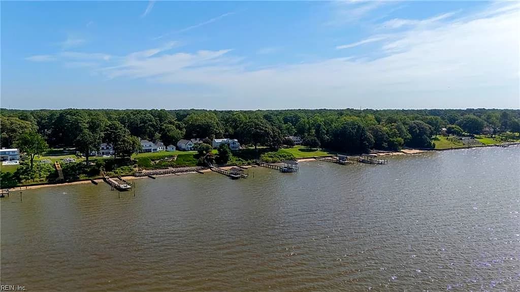 803 Riverside DR, NEWPORT NEWS VA 23606 thumb 11