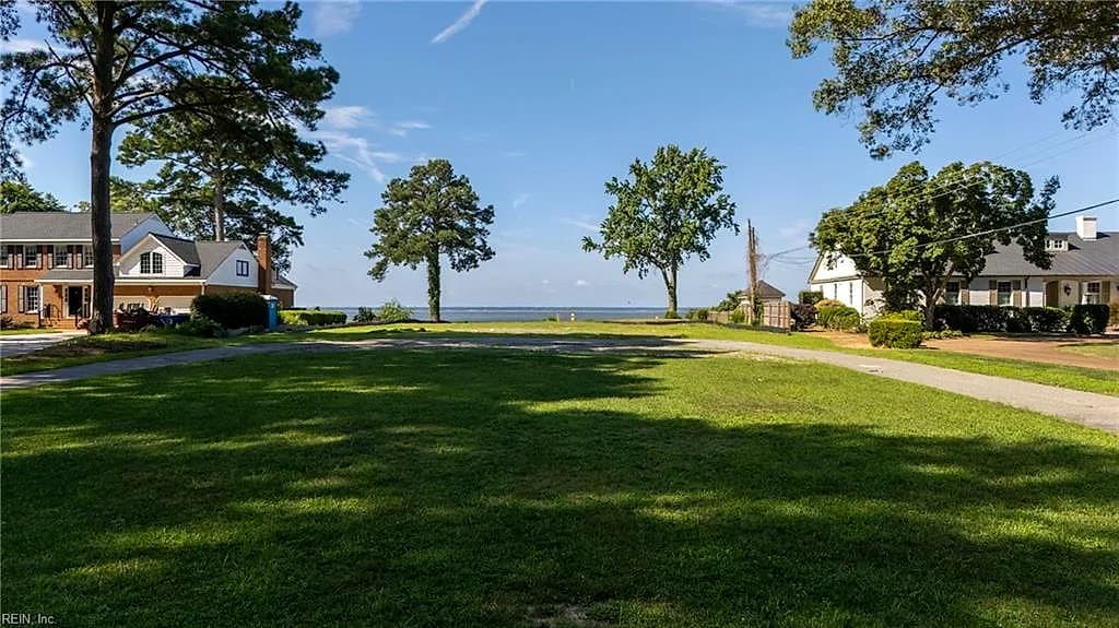803 Riverside DR, NEWPORT NEWS VA 23606 - Photo 4