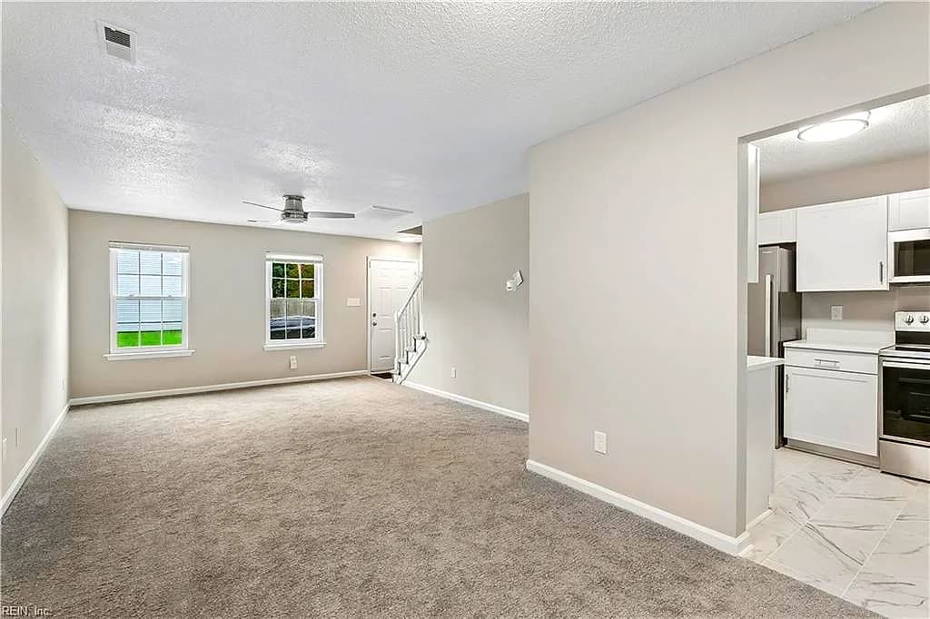 231 Gate House RD, NEWPORT NEWS VA 23608 thumb 11