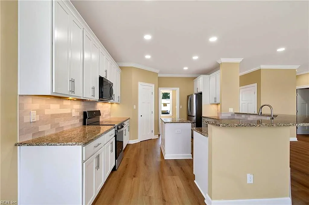 24 Brough LN, HAMPTON VA 23669 thumb 12