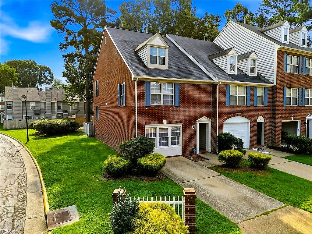 1 Loquat PL, HAMPTON VA 23666 - Photo 3