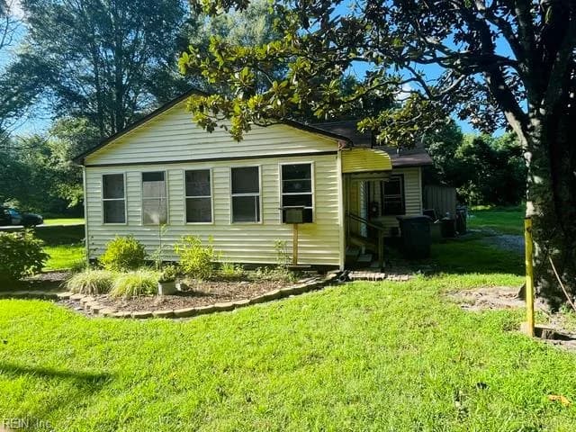 1832 Mount Pleasant RD, CHESAPEAKE VA 23322 - Main photo
