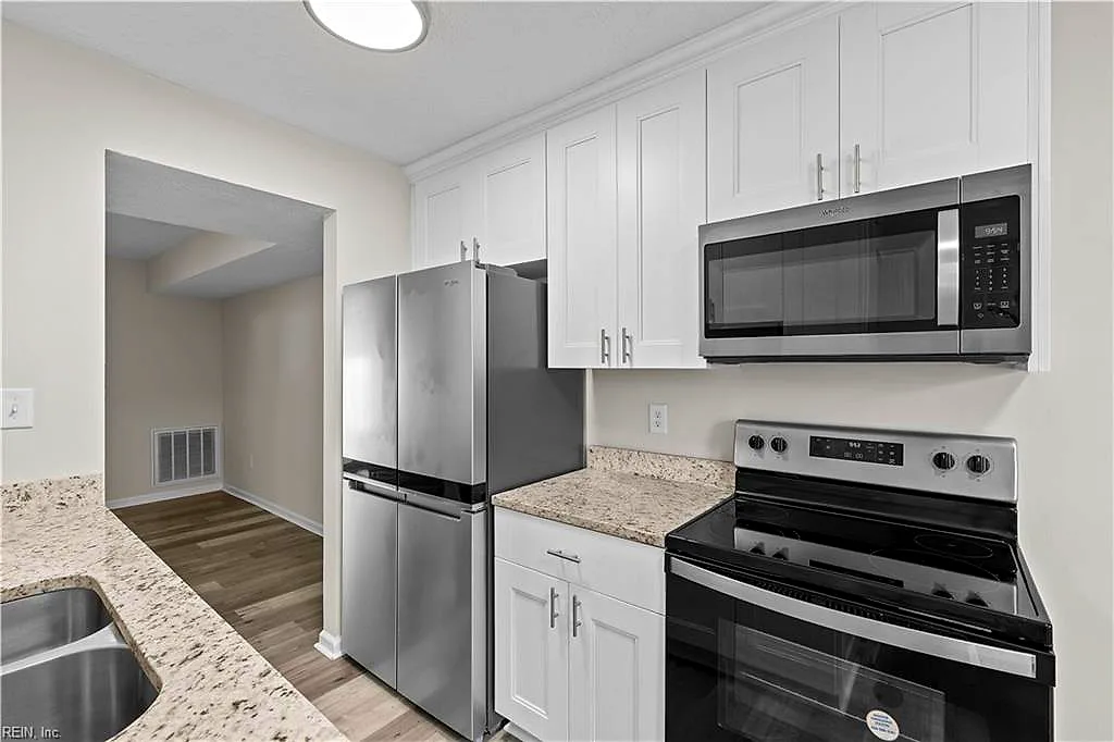35 Oneonta DR, NEWPORT NEWS VA 23602 thumb 9