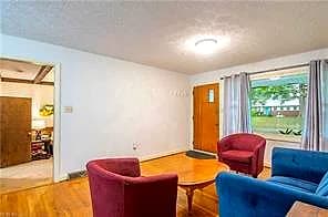 203 York LN, YORKTOWN VA 23692 thumb 6