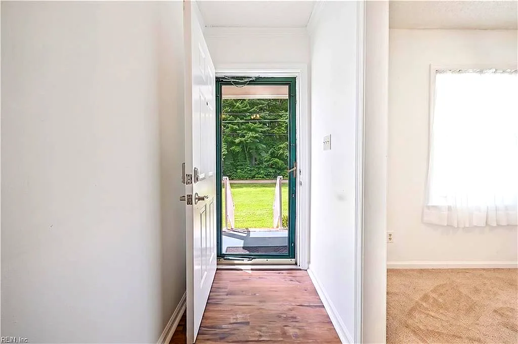 110 Bayberry LN, YORKTOWN VA 23693 thumb 6