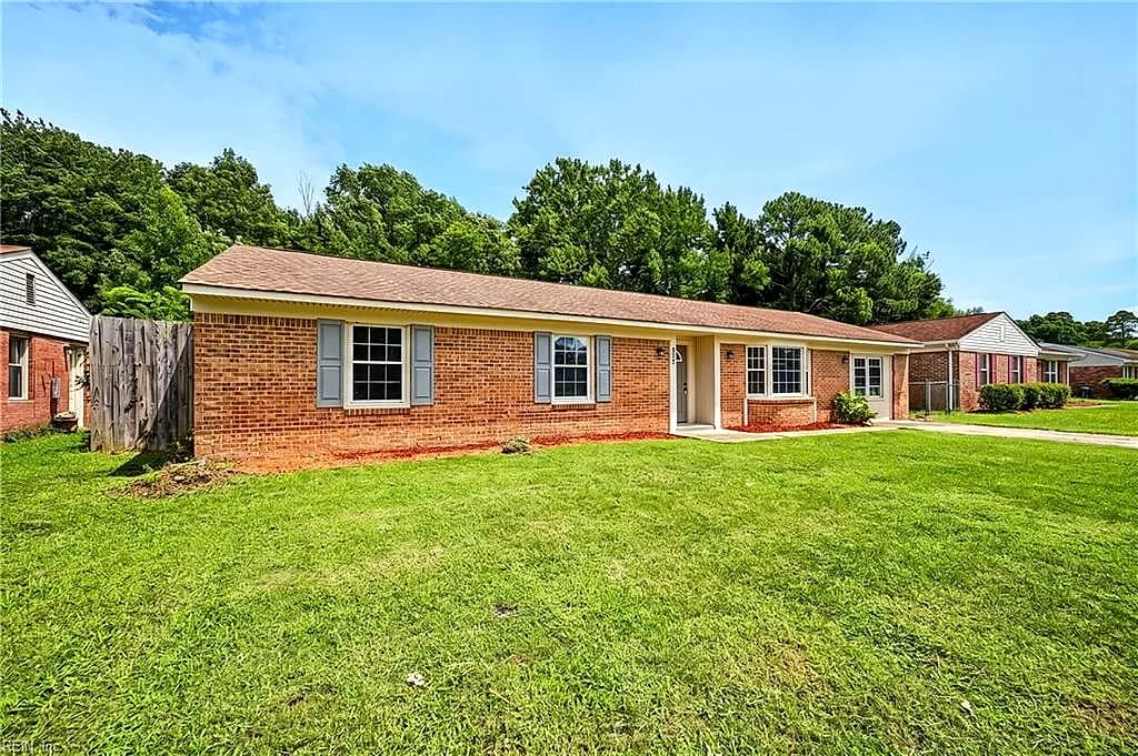 978 Strickland BLVD, VIRGINIA BEACH VA 23464 - Photo 3